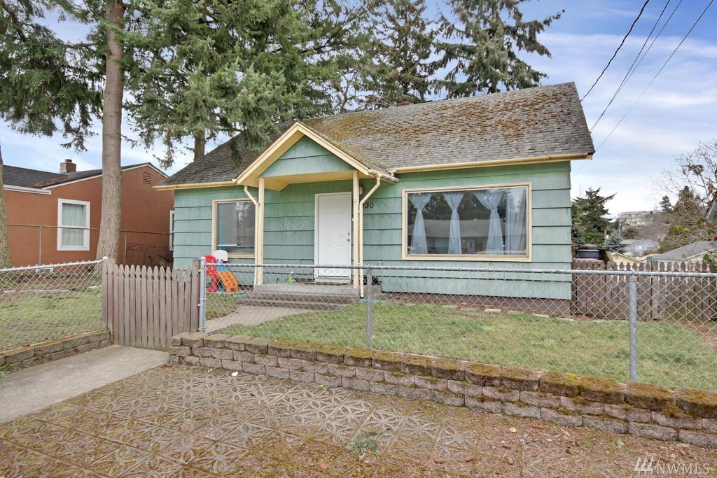 2930 39th Ave - Photo 1