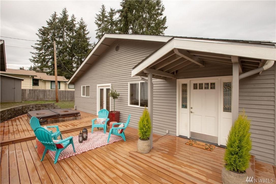 10216 132nd Ave - Photo 1