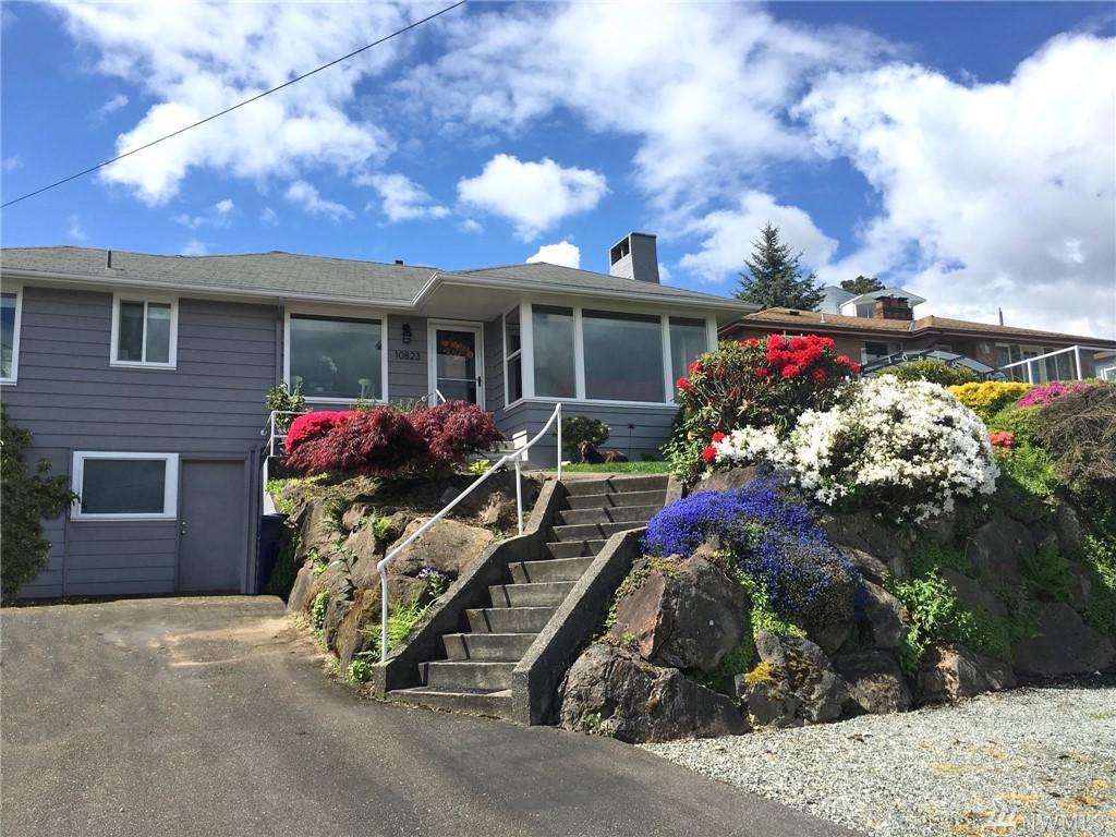 10823 Forest Ave - Photo 1