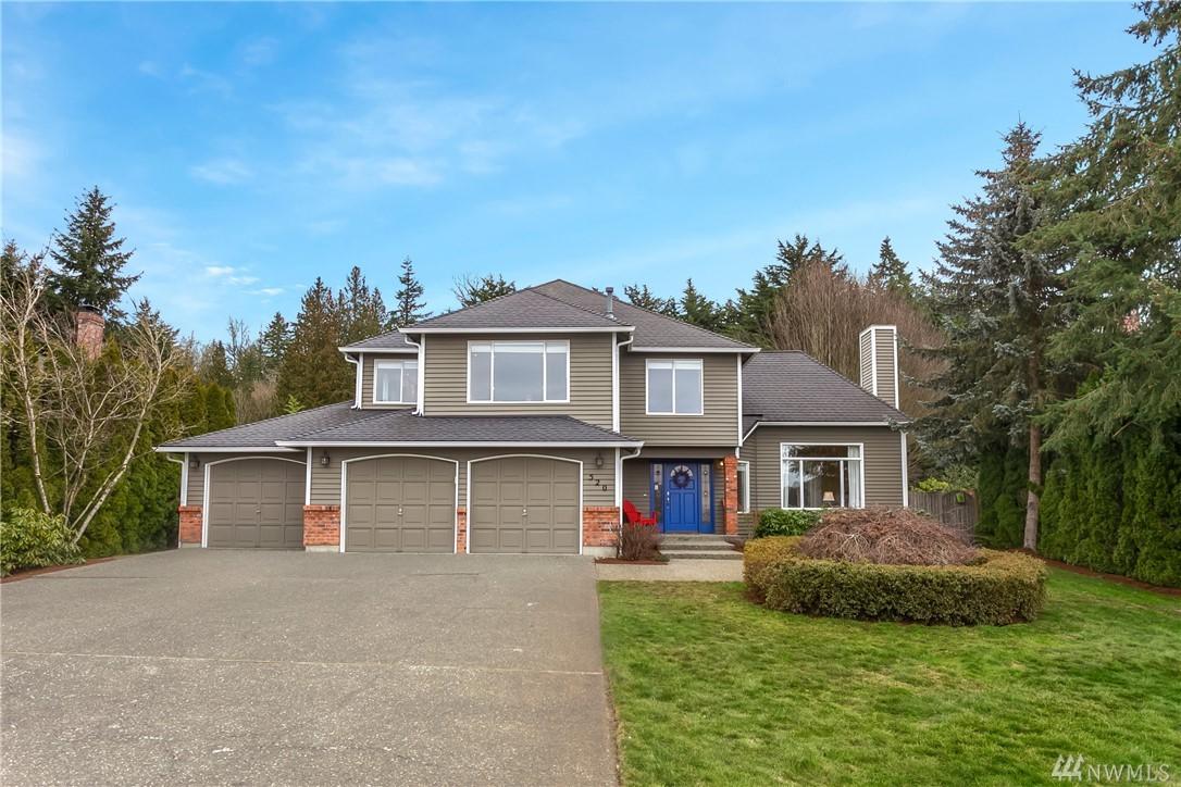 520 208th Ave - Photo 1