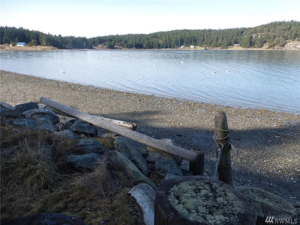 233 Mud Bay Dock Rd - Photo 1