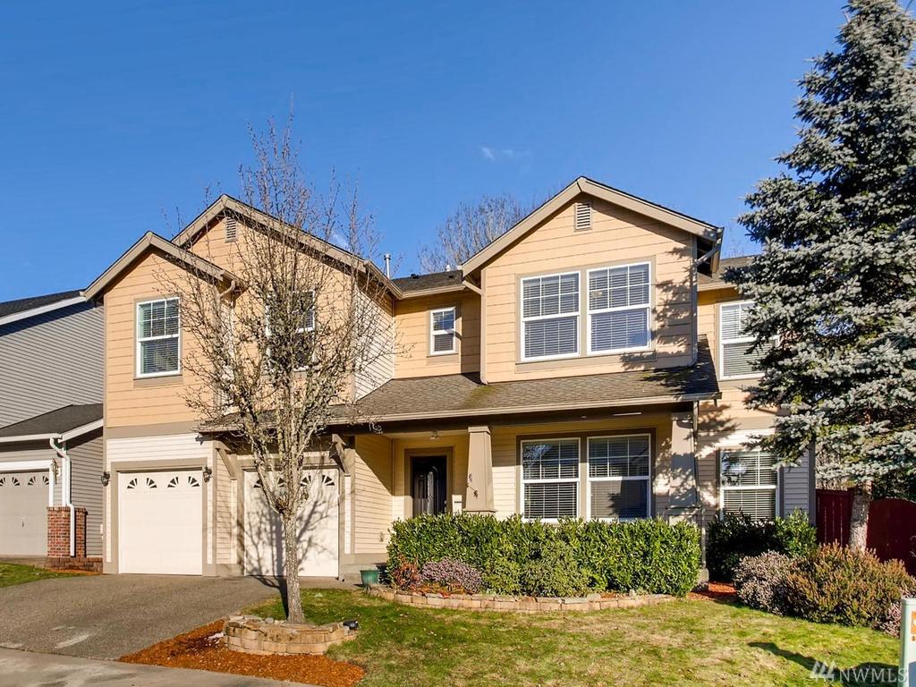 320 Lynnwood Ave - Photo 1
