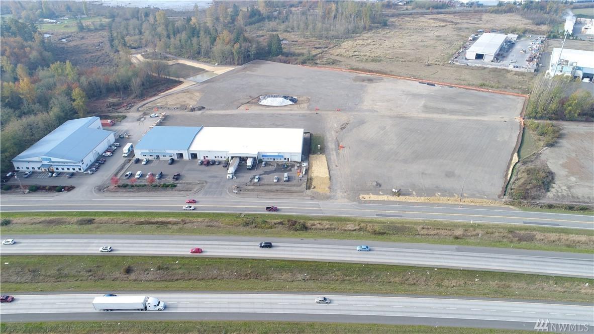 5435 Labounty - Photo 1