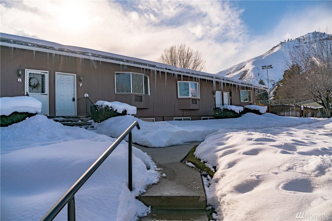 1815 No 2 Canyon Rd - Photo 1