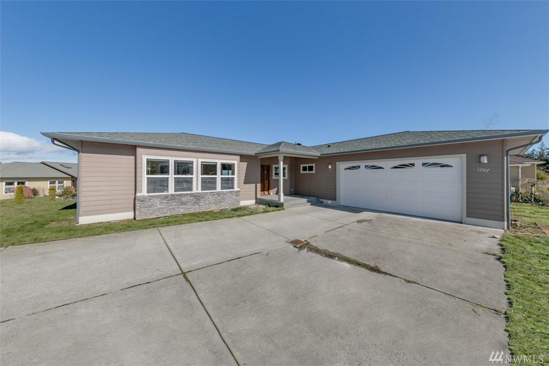 1207 Rook Dr - Photo 1
