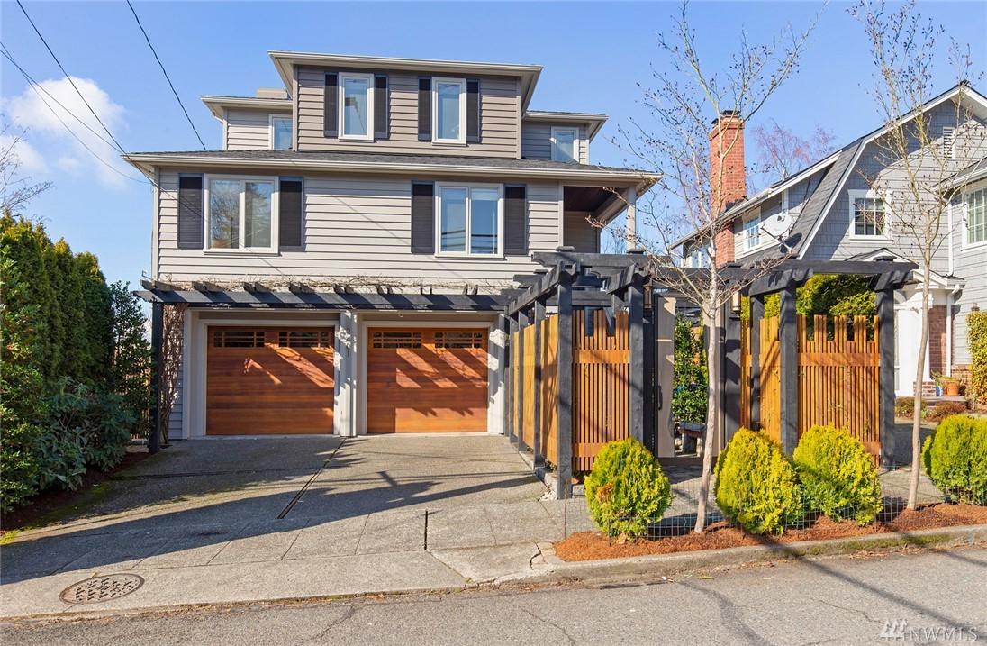 2401 11th Ave - Photo 1