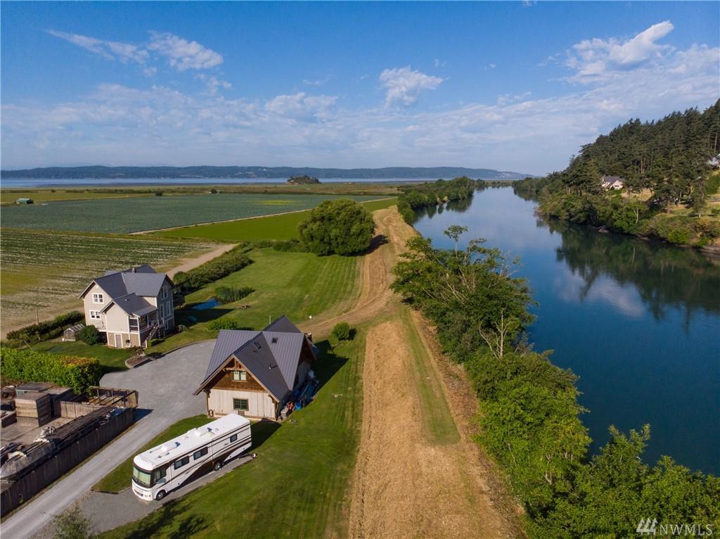 13735 Rawlins Rd - Photo 1