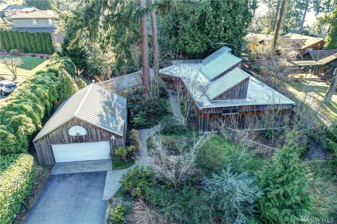 933 20th Ave - Photo 1