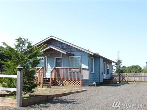 414 Salina St - Photo 1