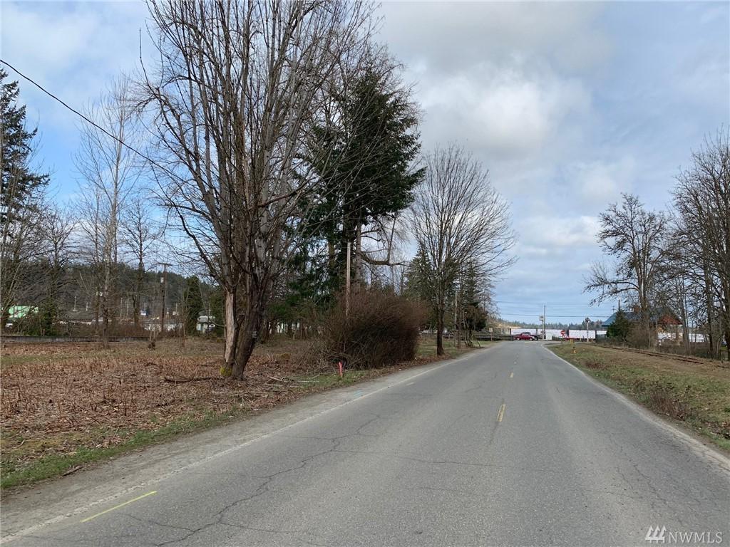 202 Park St - Photo 1