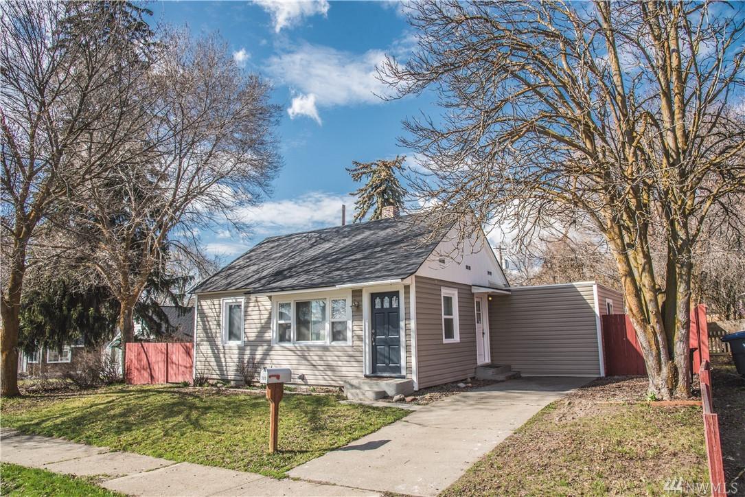 303 9th Ave - Photo 1
