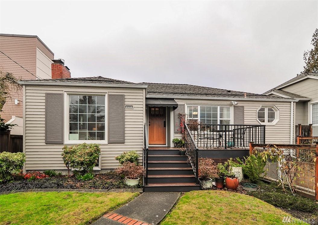 2737 Belvidere Ave - Photo 1
