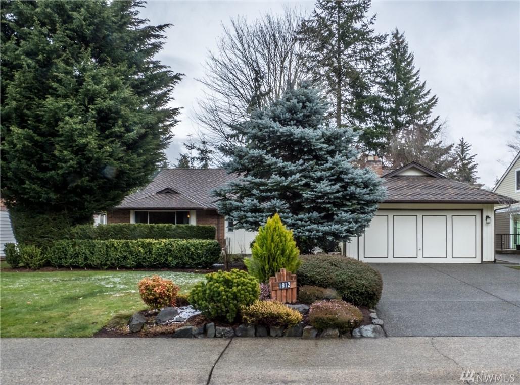 1812 161st Ave - Photo 1