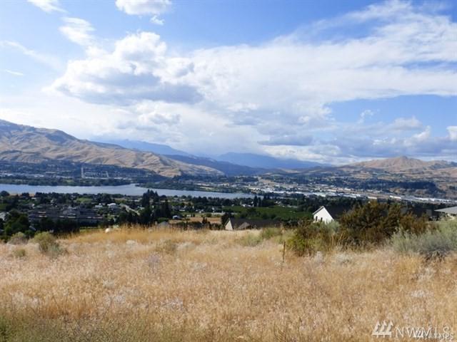 2924 Brysen Dr - Photo 1
