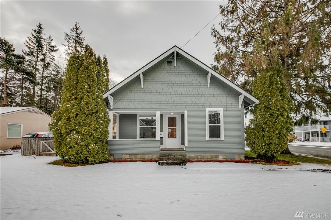 887 Main St - Photo 1