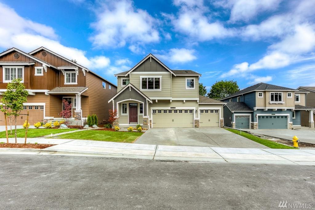 18722 105th Ave - Photo 1