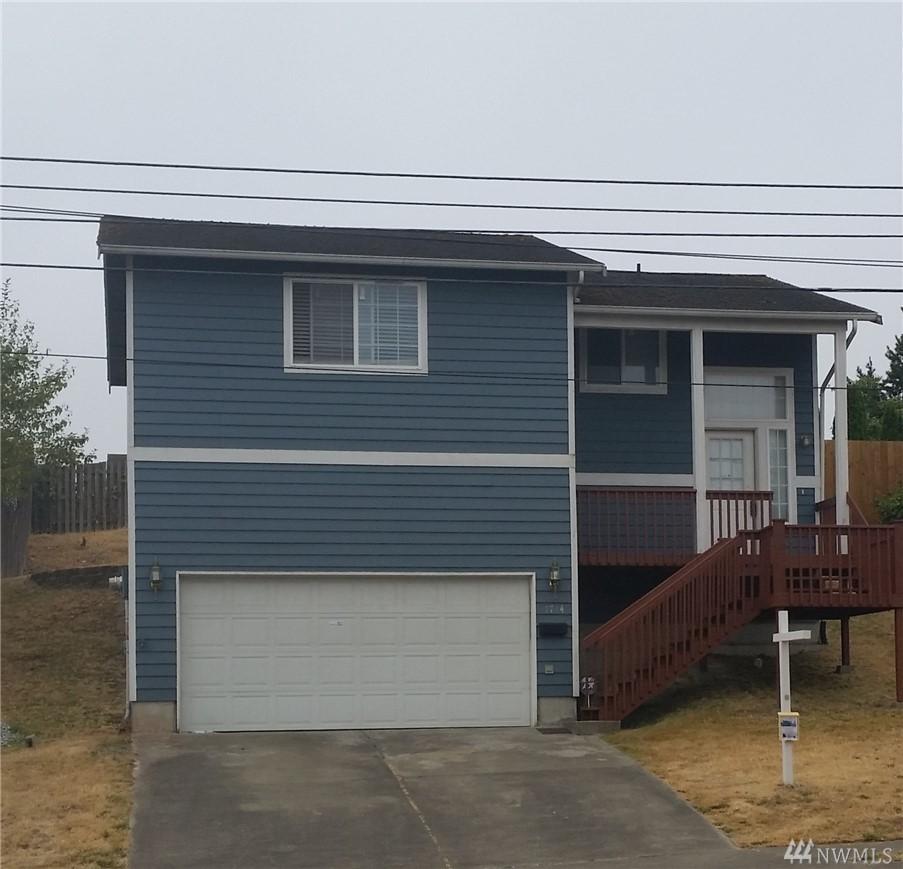 1714 48th St - Photo 1