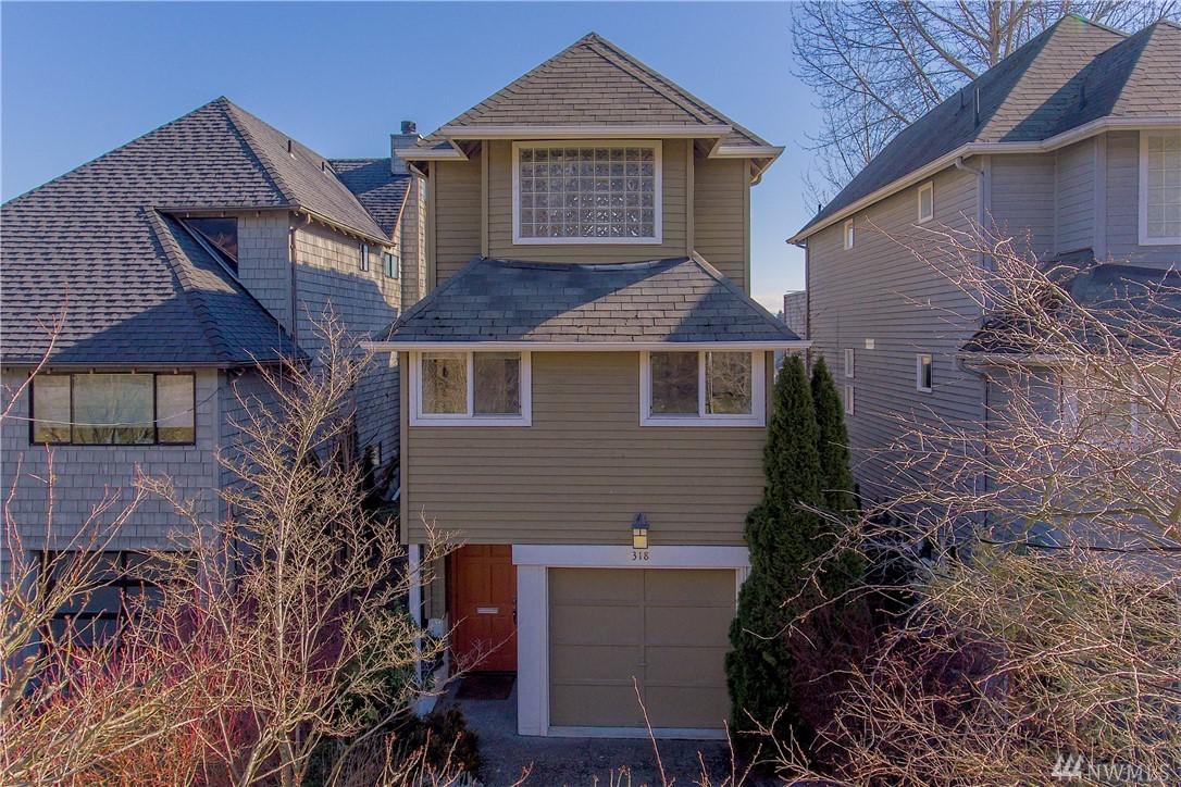 318 25th Ave - Photo 1