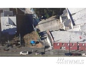 4523 Rainier Ave - Photo 1