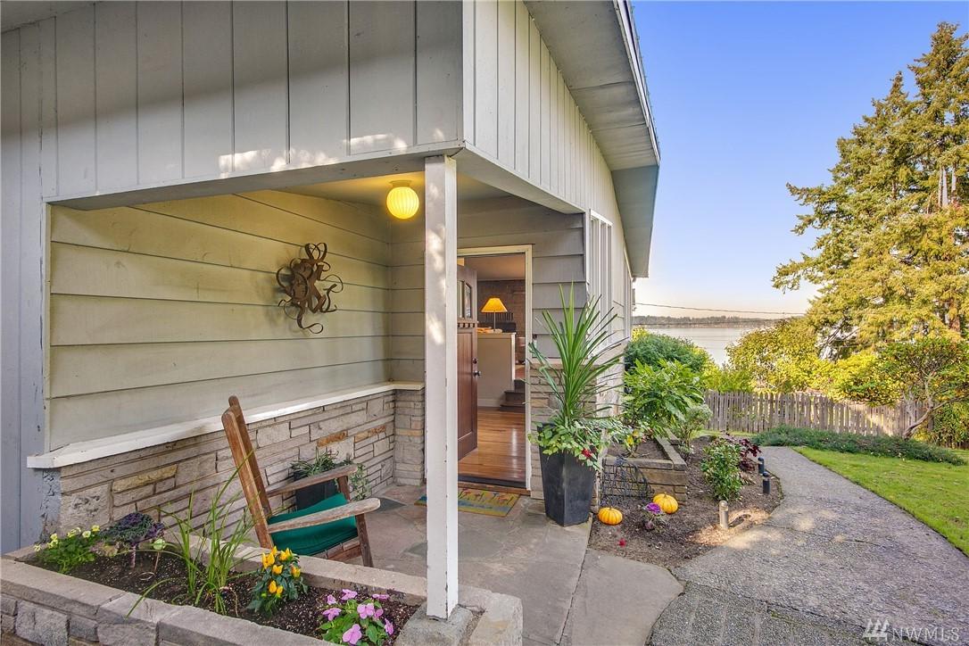 4021 177th Ave - Photo 1