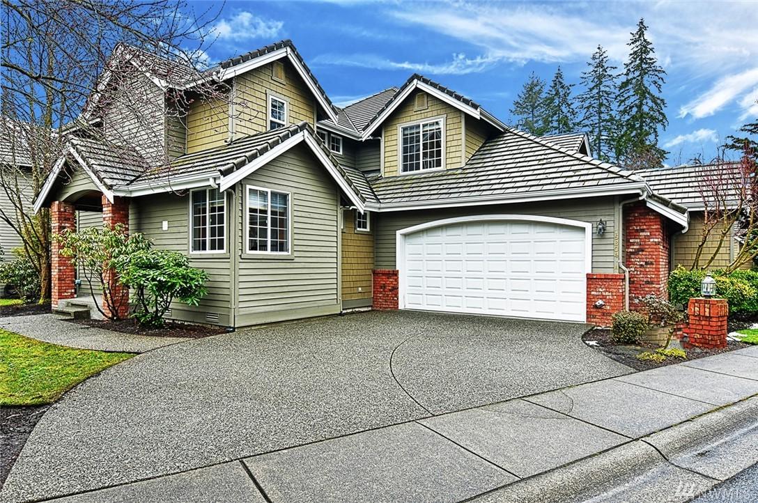 15604 Country Club Dr - Photo 1