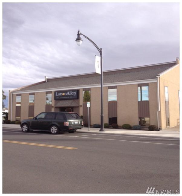 204 2nd Street - Photo 1