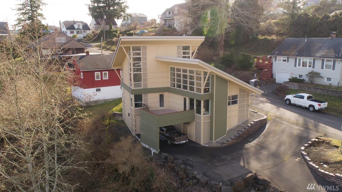 701 2nd Ave - Photo 1
