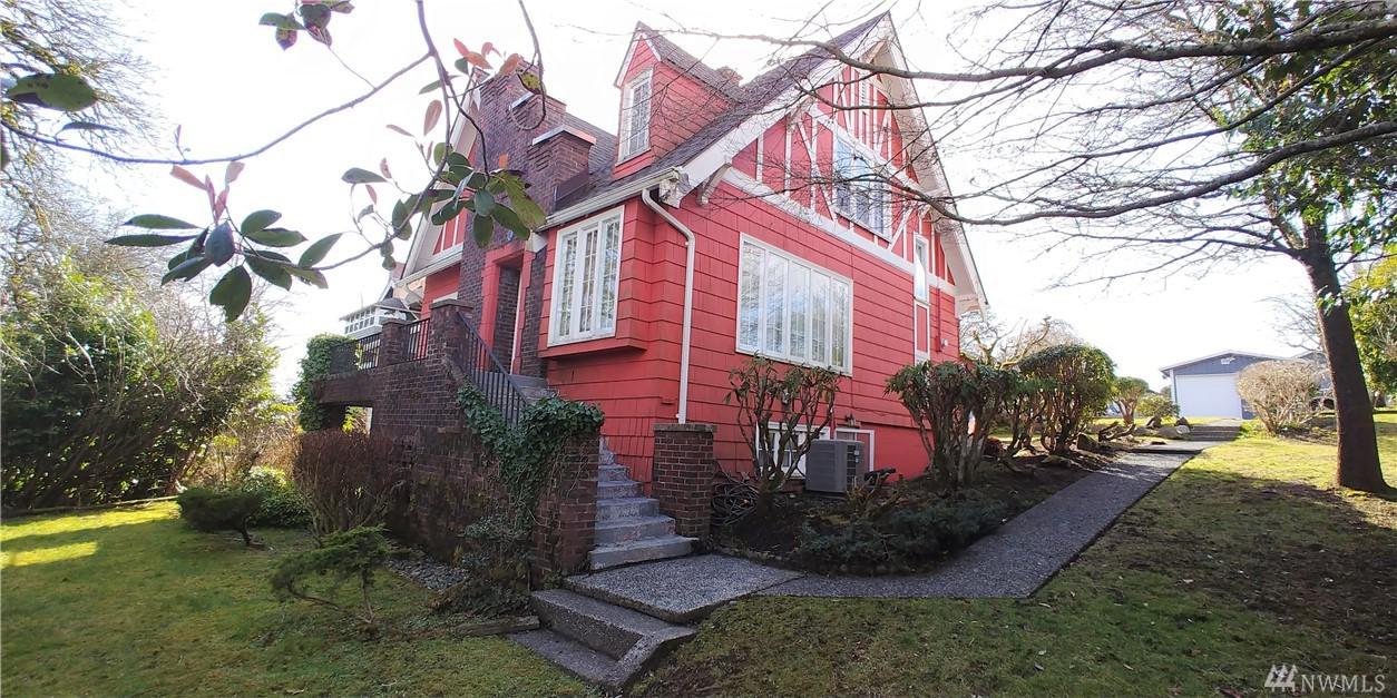 809 Williams - Photo 1