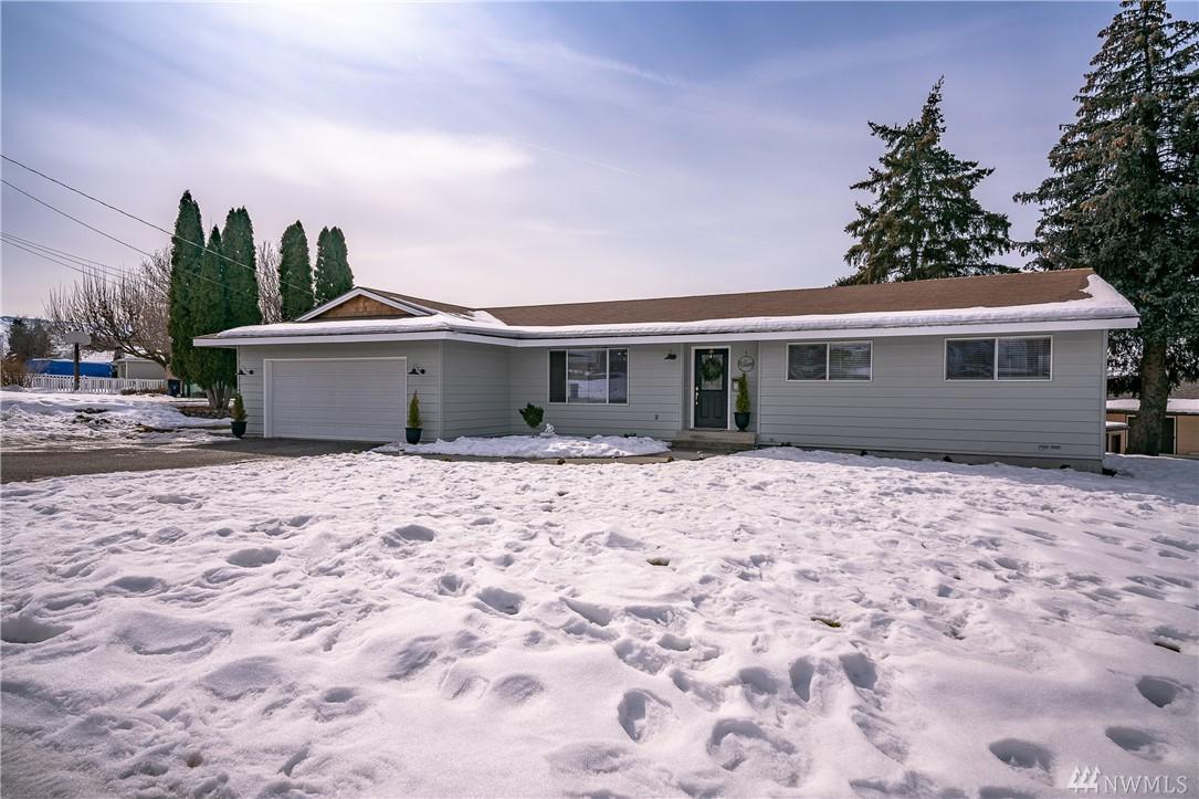 1728 Anne Ave - Photo 1