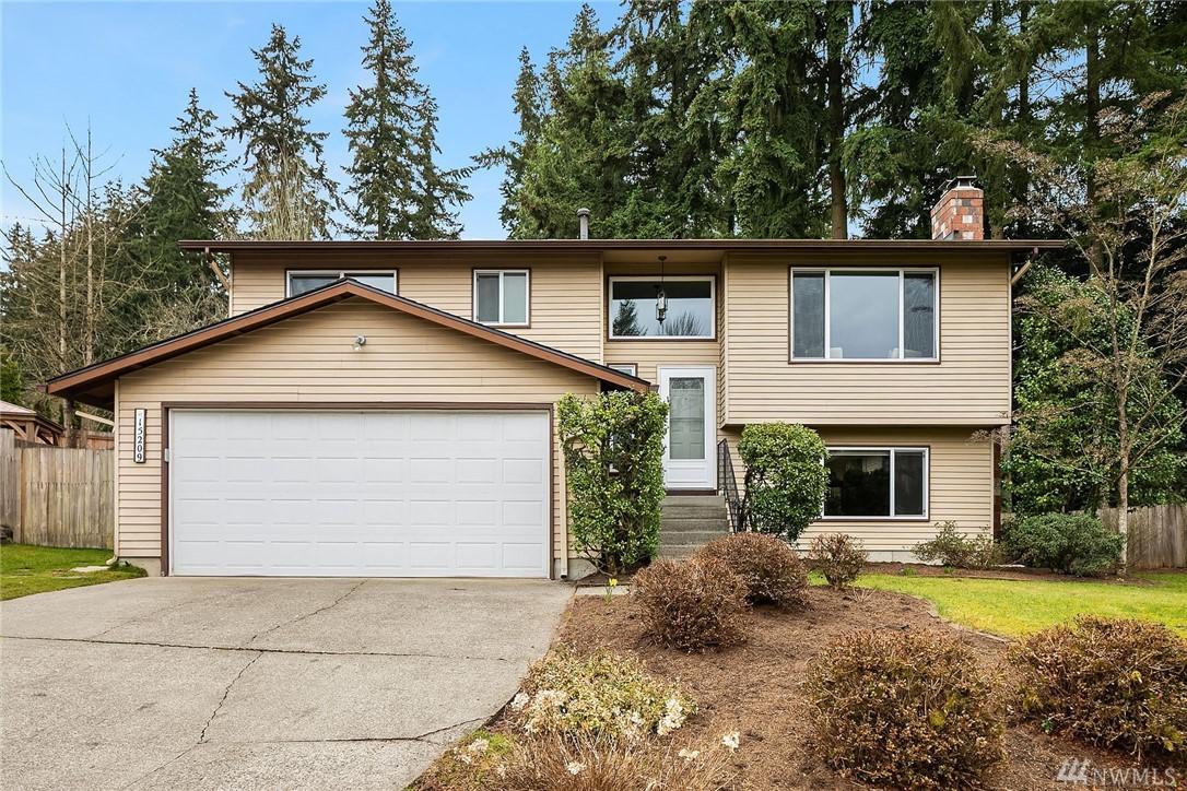15209 72nd Ave - Photo 1