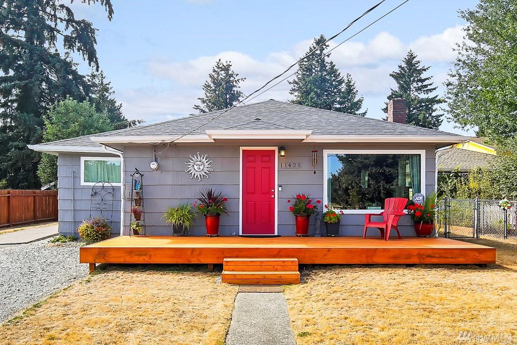 11421 10th Ave - Photo 1