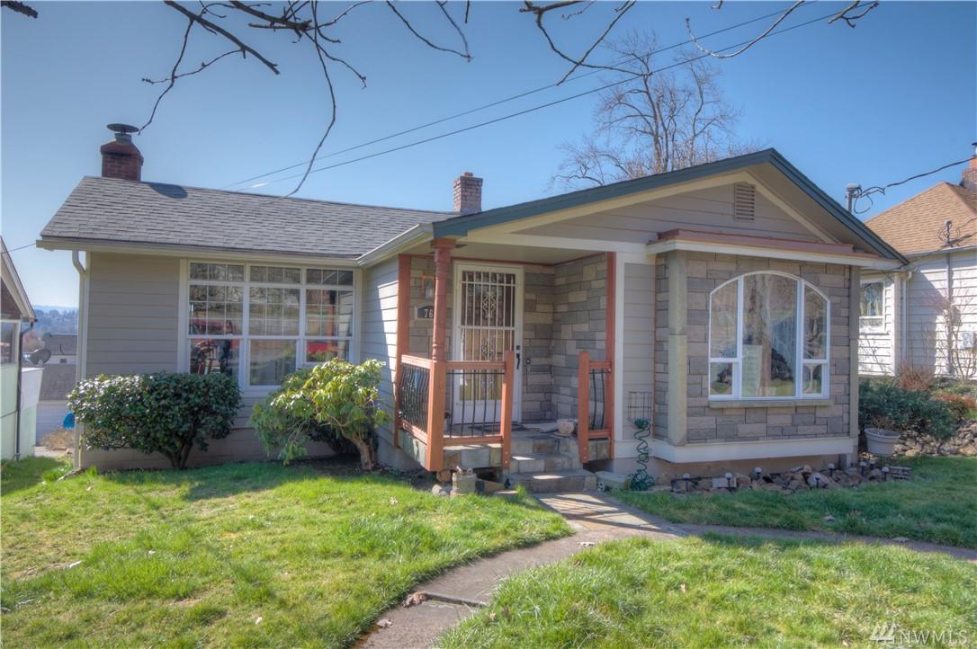 761 Adams Ave - Photo 1