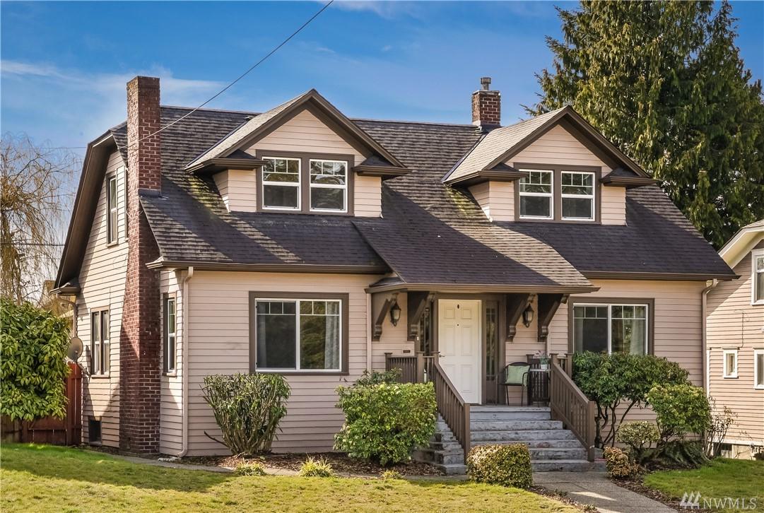 2406 Everett Ave - Photo 1