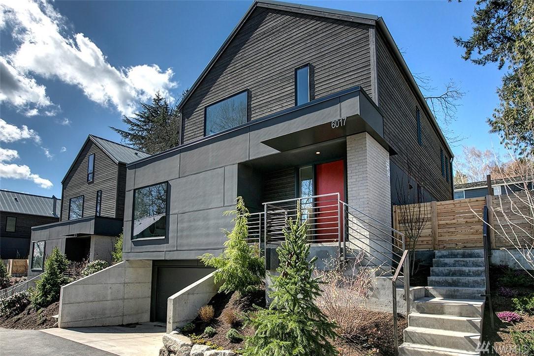 6017 53rd Ave - Photo 1