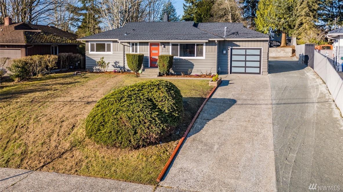10721 62nd Ave - Photo 1