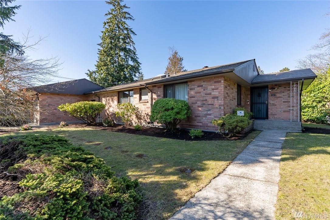 12759 Palatine Ave - Photo 1