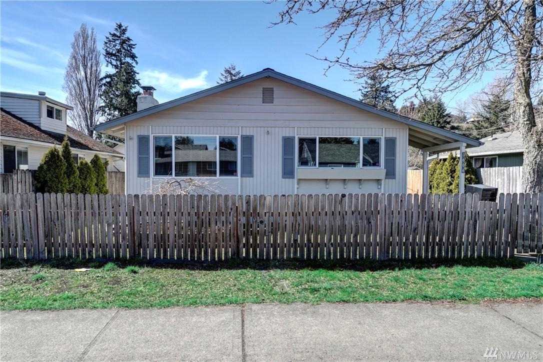 3606 Tyler St - Photo 1