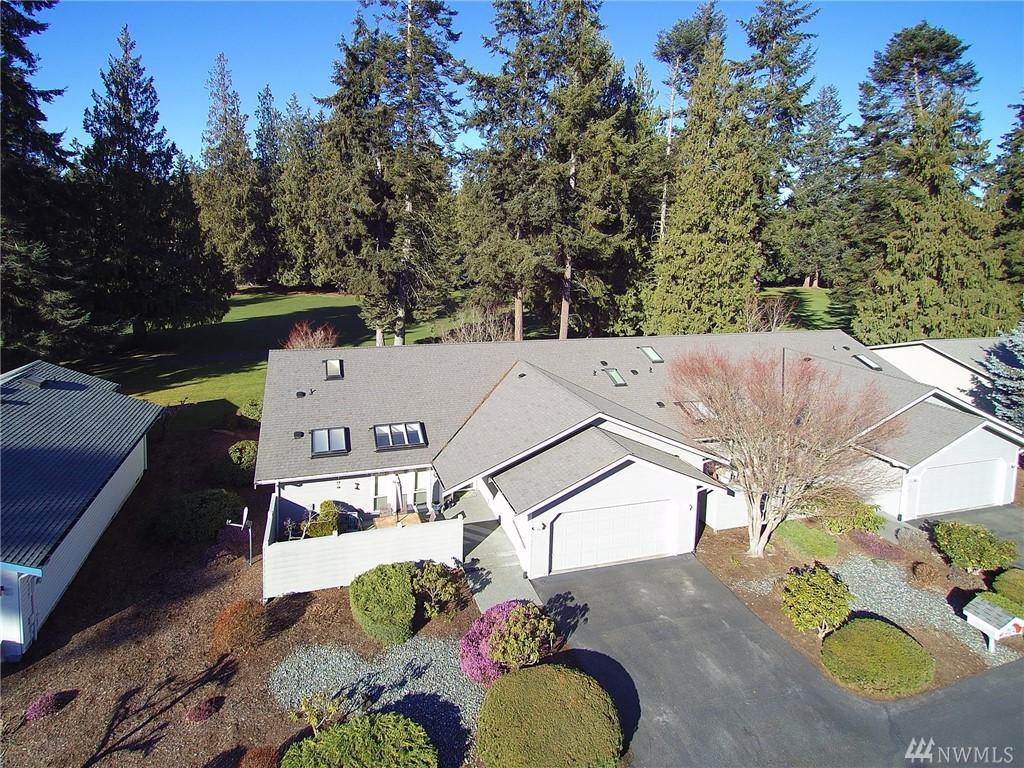 111 Fairway Dr - Photo 1