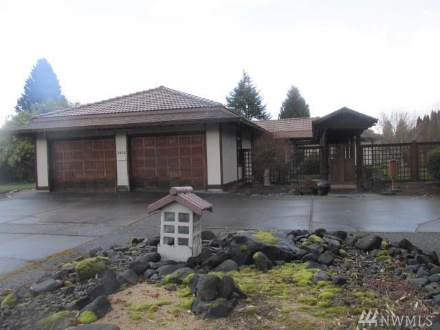 2420 30th Ave - Photo 1