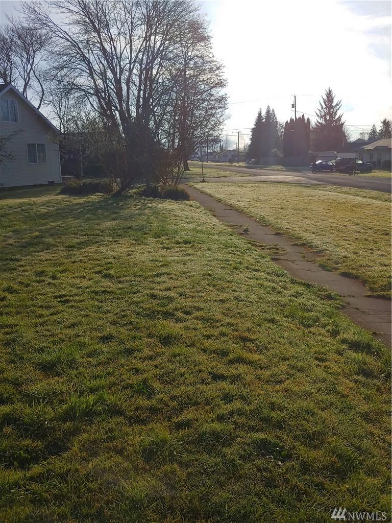 251 17th Ave - Photo 1