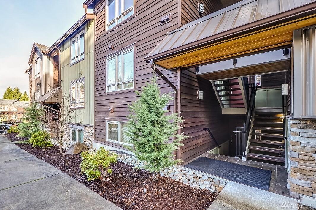 15155 82nd St - Photo 1
