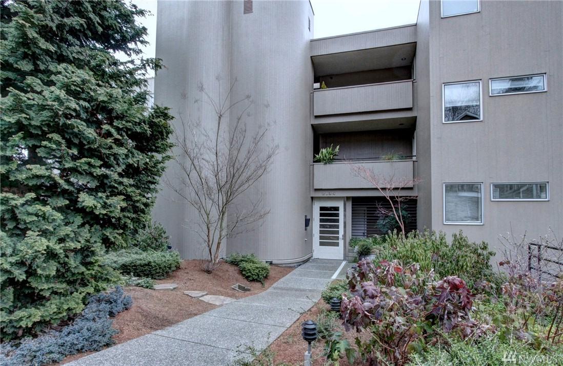 2134 Waverly Place - Photo 1