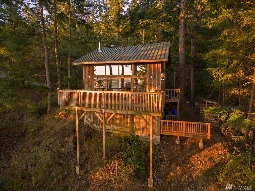1160 Island Dr - Photo 1