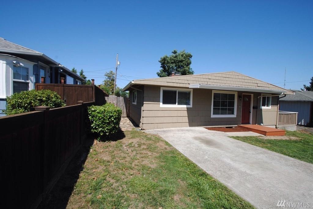 219 62nd - Photo 1