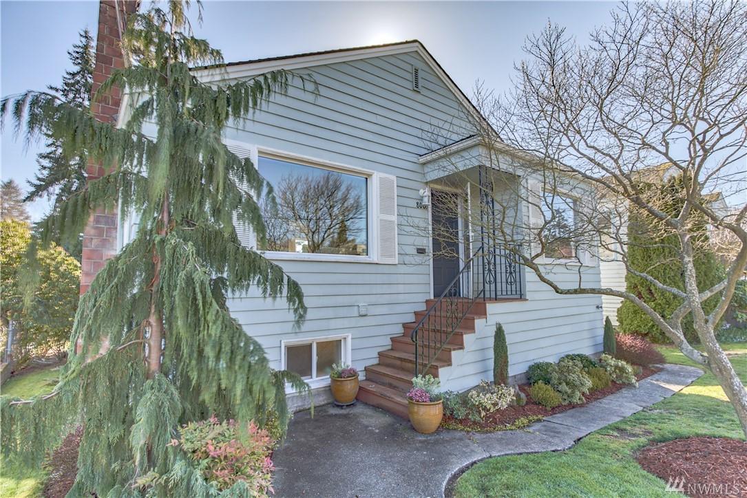 8006 30th Ave - Photo 1
