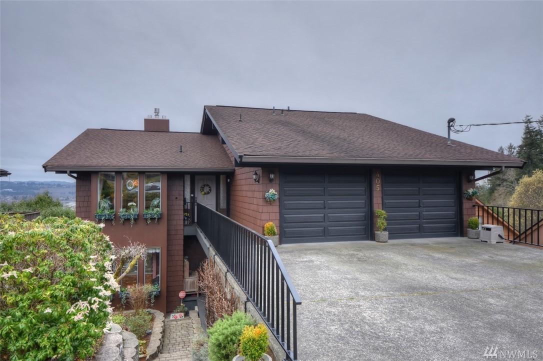 405 2nd Ave - Photo 1