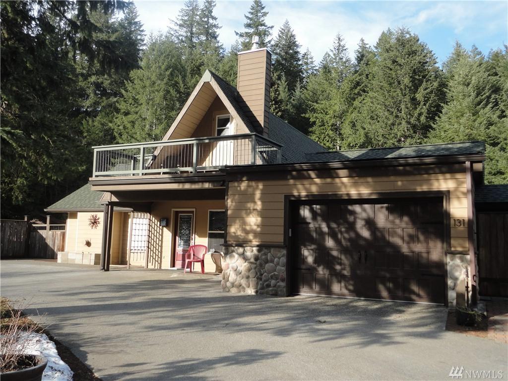 131 Maple Place - Photo 1