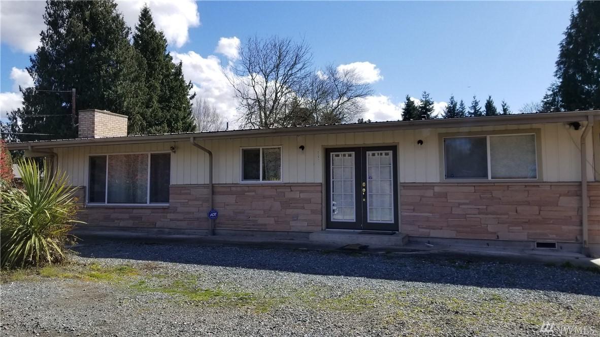 1529 Maple Lane - Photo 1