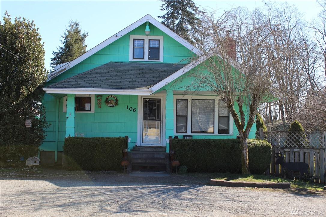 106 Edward St - Photo 1