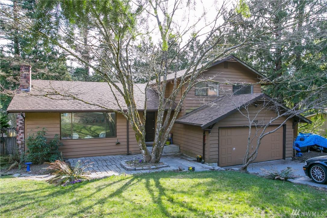 819 Timberlake Wy - Photo 1